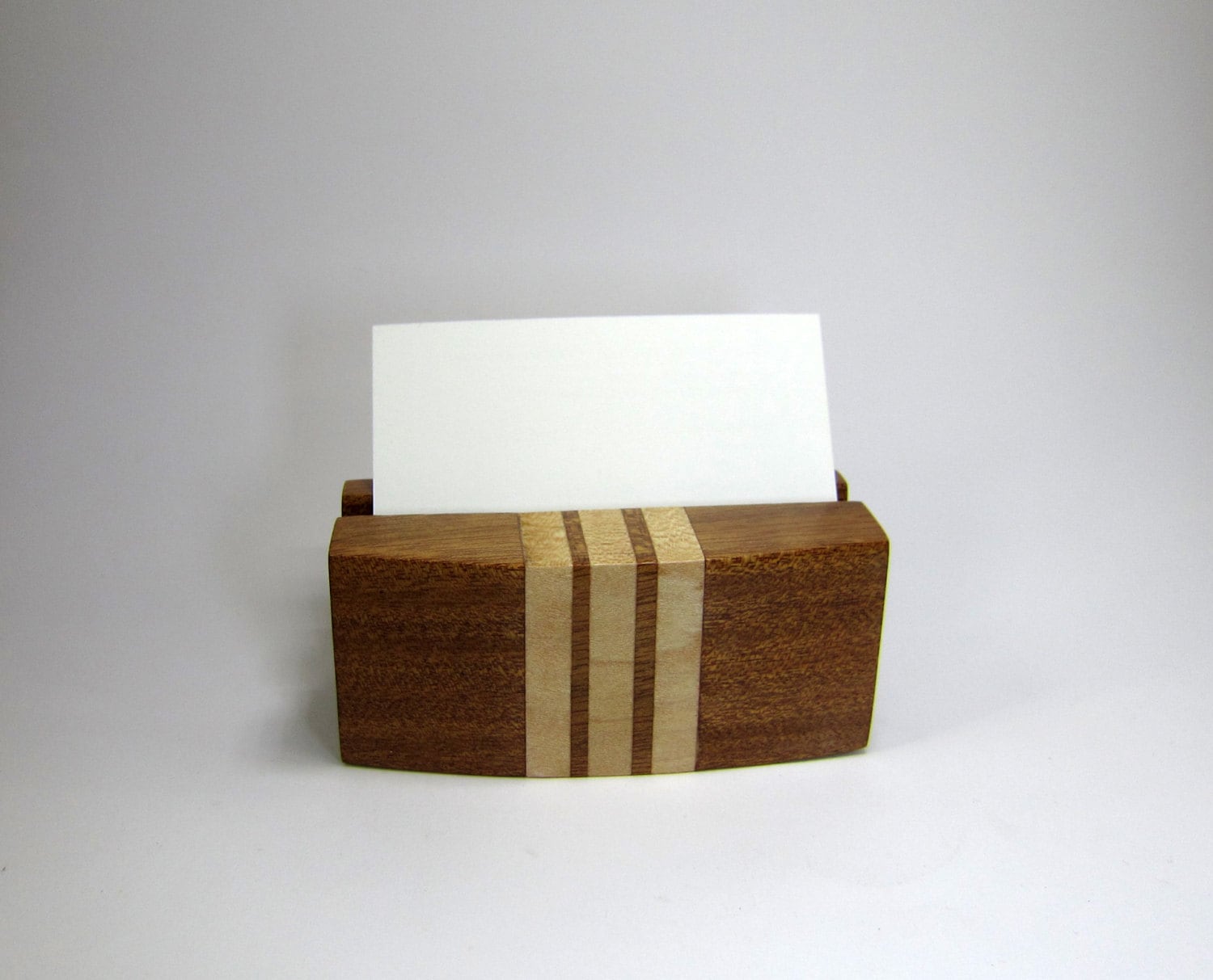 Visitenkartenhalter Aus Recyceltem Holz Mahagoni & Ahorn Inlay von uWOODlike