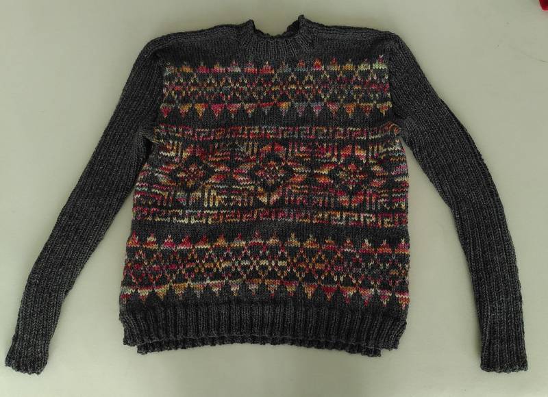 Gemusteter Strickpulli von ueberhaupt