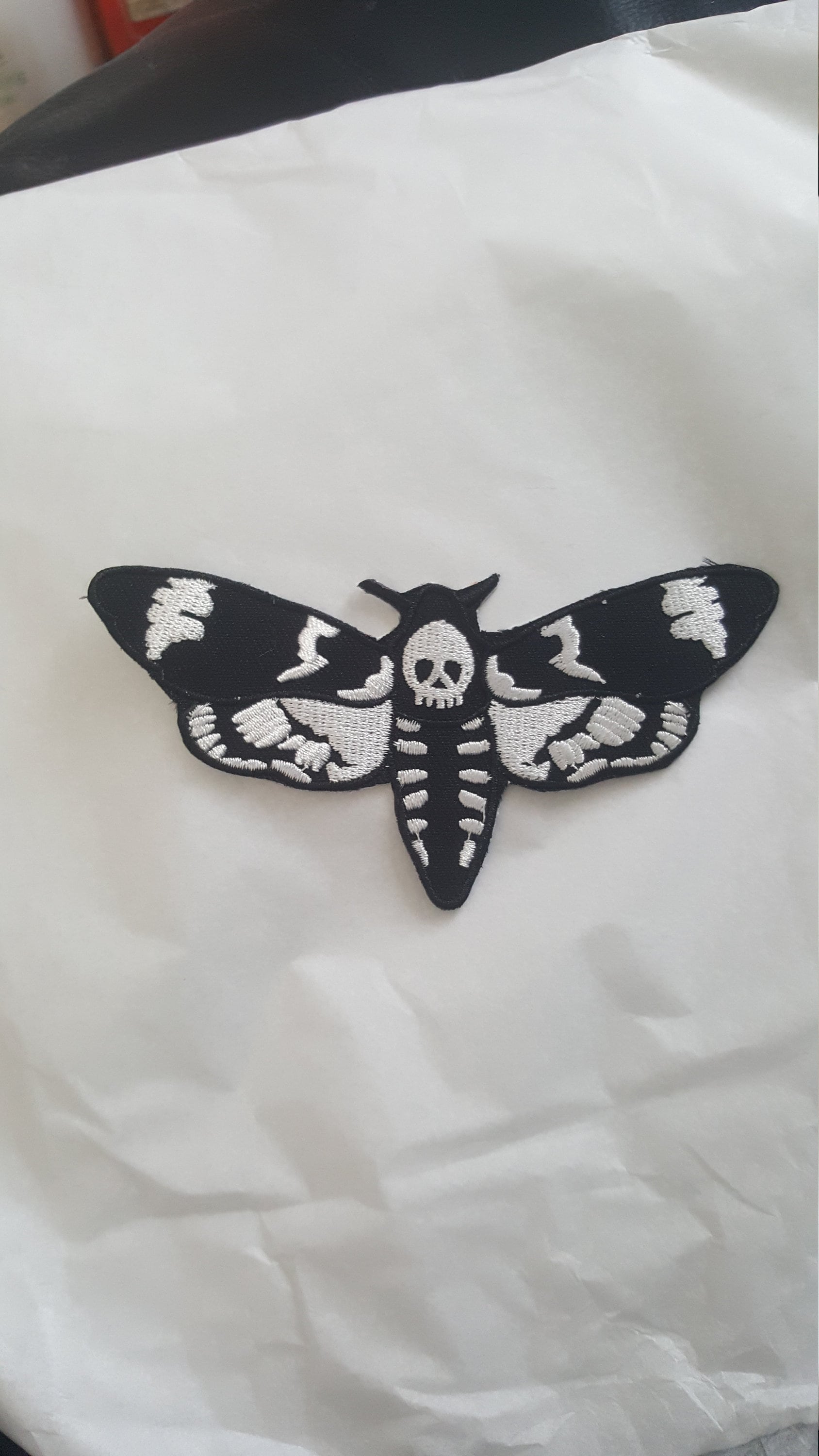 Totenkopf Schwärmer Gesticktes Aufbügler Applikation Motiv Aufnäher von ukbeadsonline