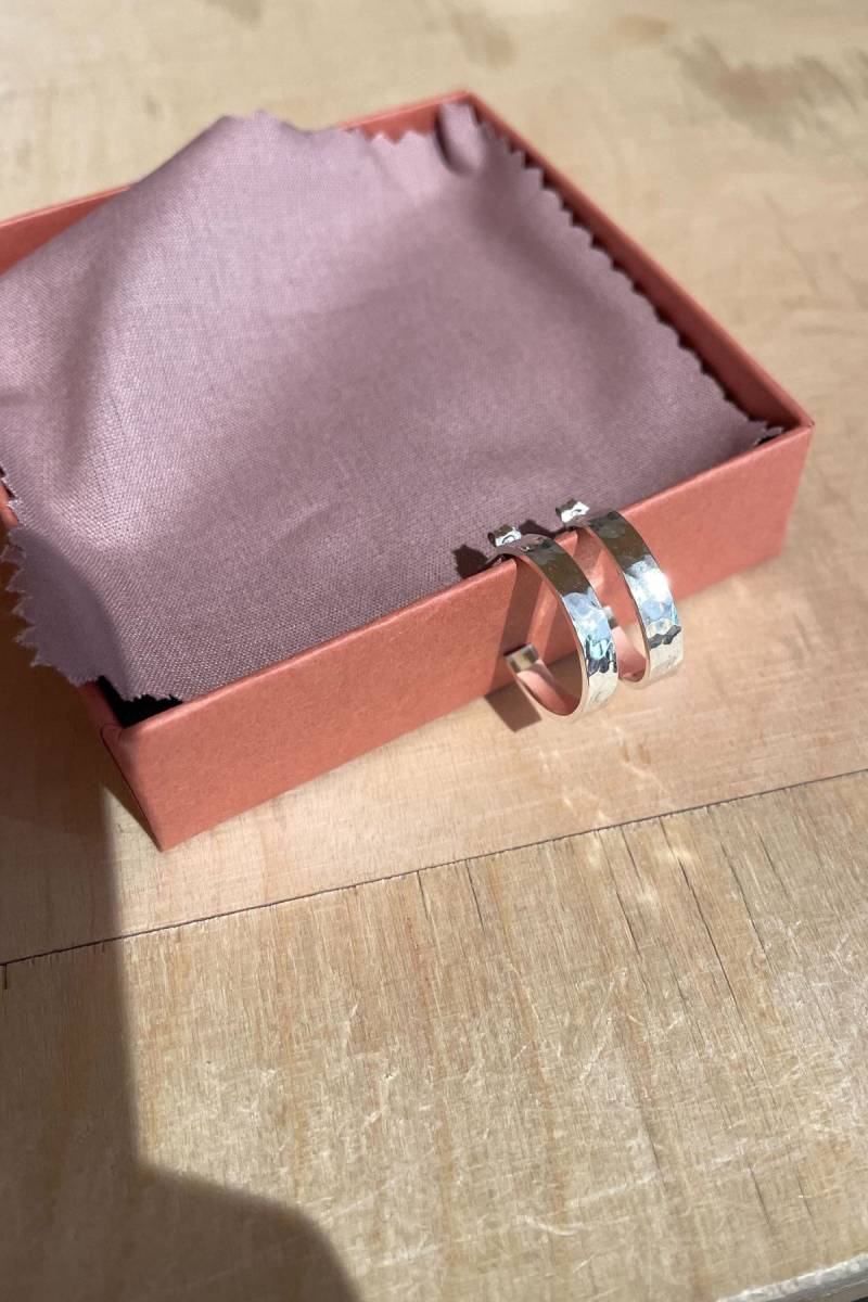 Creolen Hammered SIlber Creolen Hammered SIlber von umiwi