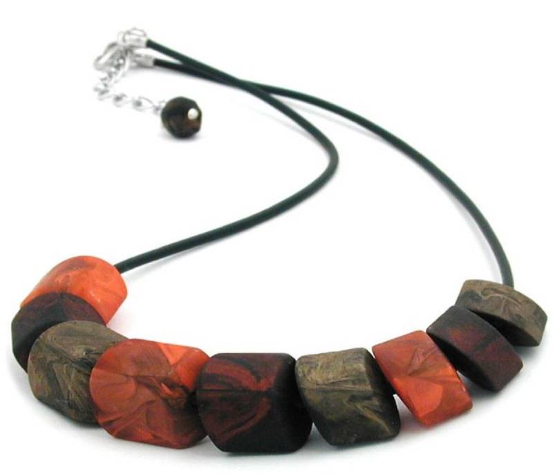 unbespielt Collier Kette Schrägperle Kunststoffperlen Brauntöne Gummi Länge 45 cm, Modeschmuck für Damen von unbespielt