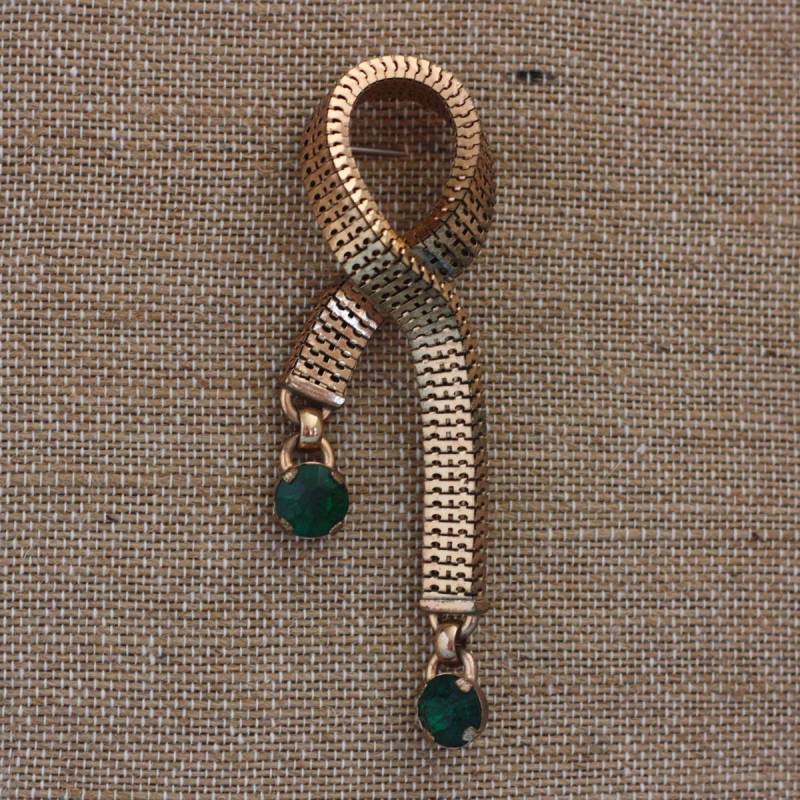 Gold Band Schleife Brosche Mit Grünen Strass - Vintage Kostüm Schmuck Gold Band Schleife Brosche Mit Grünen Strass - Vintage Kostüm Schmuck von undoneeclectic