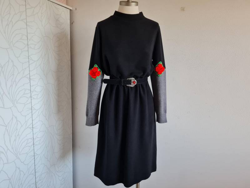 Gr.38-40 Vintagekleid Schwarz Upcycling Winterkleid Applikationen von uniqueMG