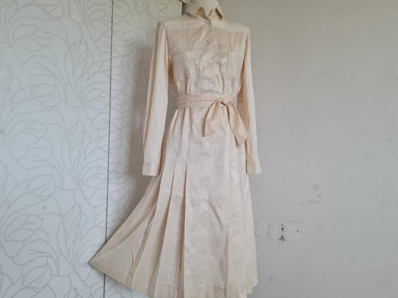 Vintagekleid Seide 80Er Cremfarben Gr38 Hemdkleid von uniqueMG