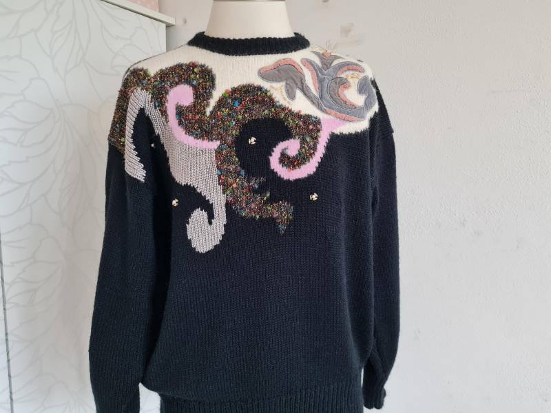 Vintagepulli 80Er Schwarz Applikationen von uniqueMG