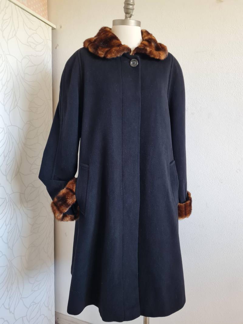 Wolle/Kaschmir 80Er Vintagemantel Webpelz Gr, 42-44 Schwarz von uniqueMG