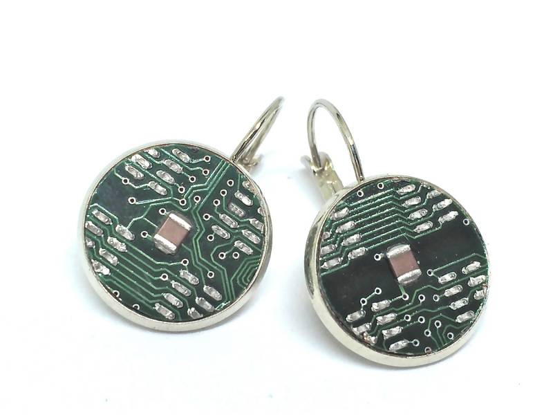 Ohrring Platine -Ionozzee - Unikat Ohrring Platine -Ionozzee - Unikat von uniqueXberg