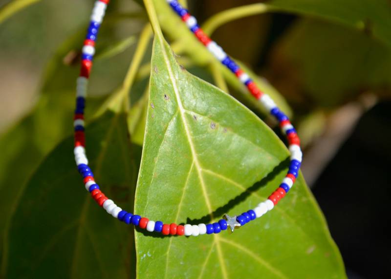 Vierter Juli, Rot, Weiß Und Blau Perlen Anklet Tiny Gold Star Bead von uniquebeadingbyme