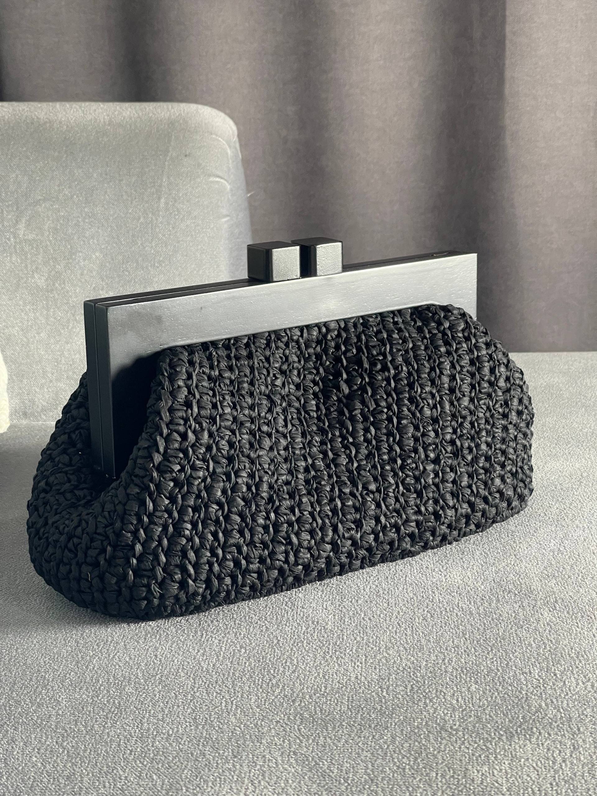 Gehäkelte Tasche, Handgemachte Handtasche, Bast-stroh-Clutch-Geldbörse, Luxuriöse Schwarze Wodeen-Tasche von uniquedesignbyipek