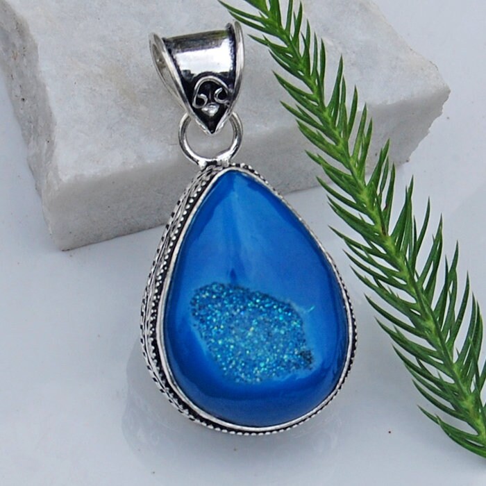 Blau Titan Druzy Sterling Silber Anhänger Geburtsstein Schmuck von uniquegemsjewels