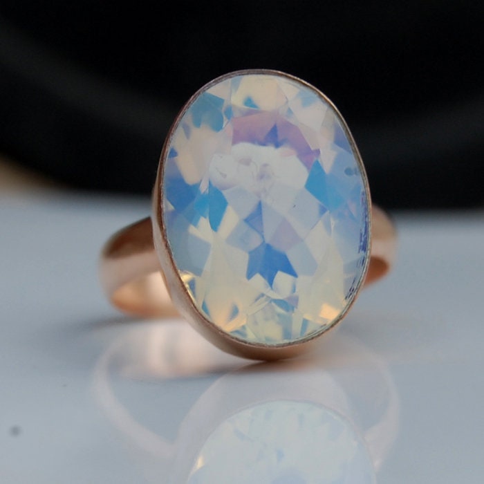 Blauer Opalstein Silberring 18K Rose Gold-Finish, Facettierter Opalit von uniquegemsjewels