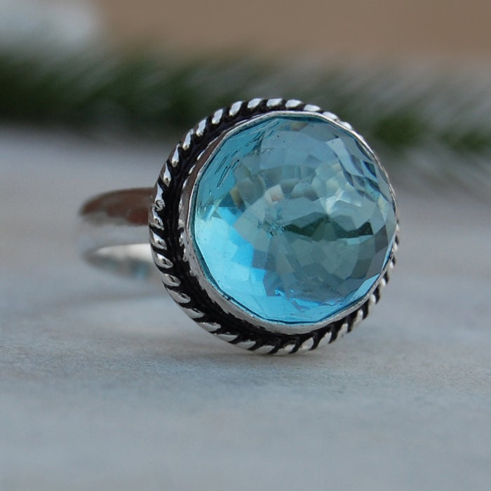 Blautopas-sterlingsilberring Runder Edelstein Im Rosenschliff von uniquegemsjewels