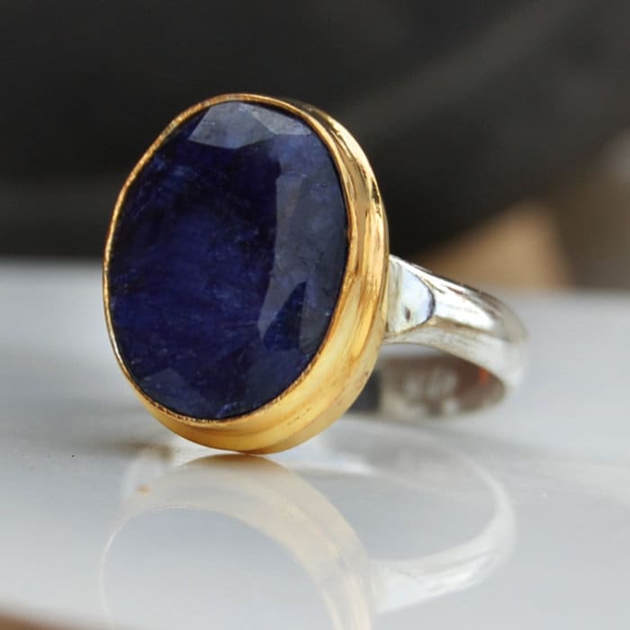 Facettierter Blau Saphir Ring Zweifarbiger 925 Sterling Silber Ring, Gold Plated von uniquegemsjewels