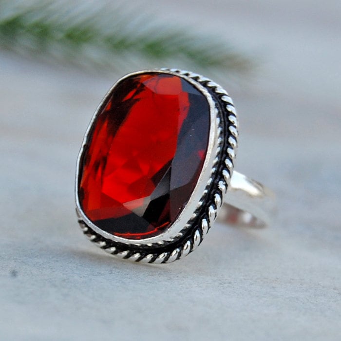 Handgefertigte Granat Silber Ring Handgemachter Edelstein Schmuck von uniquegemsjewels
