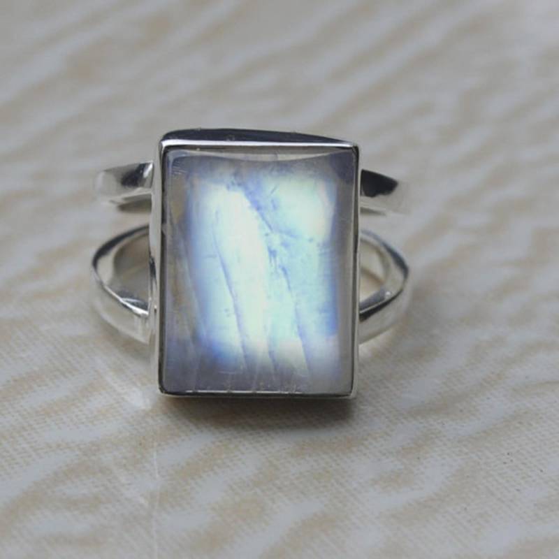 Kissen Regenbogen Mondstein Ring 925 Sterling Silber, 18K Gold Akzent von uniquegemsjewels