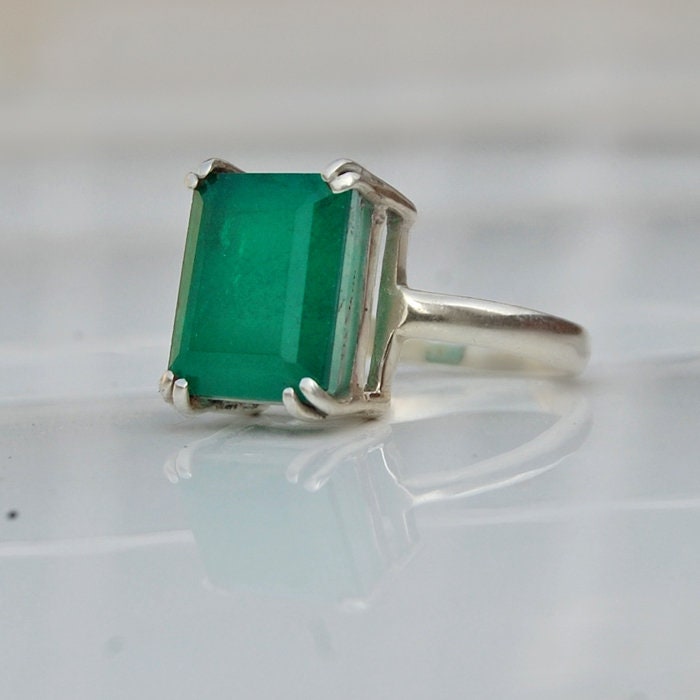 Natürlicher Smaragd Sterling Silber Ring Facettierte Krappenfassung, Sternzeichen Schmuck von uniquegemsjewels