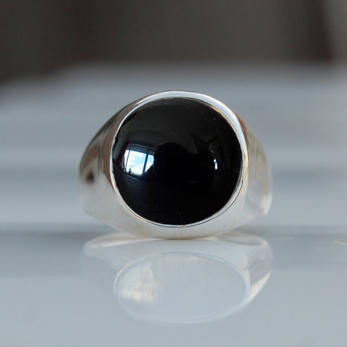 Schwarzer Onyx Sterlingsilber Ring Runder Cabochon Edelstein von uniquegemsjewels