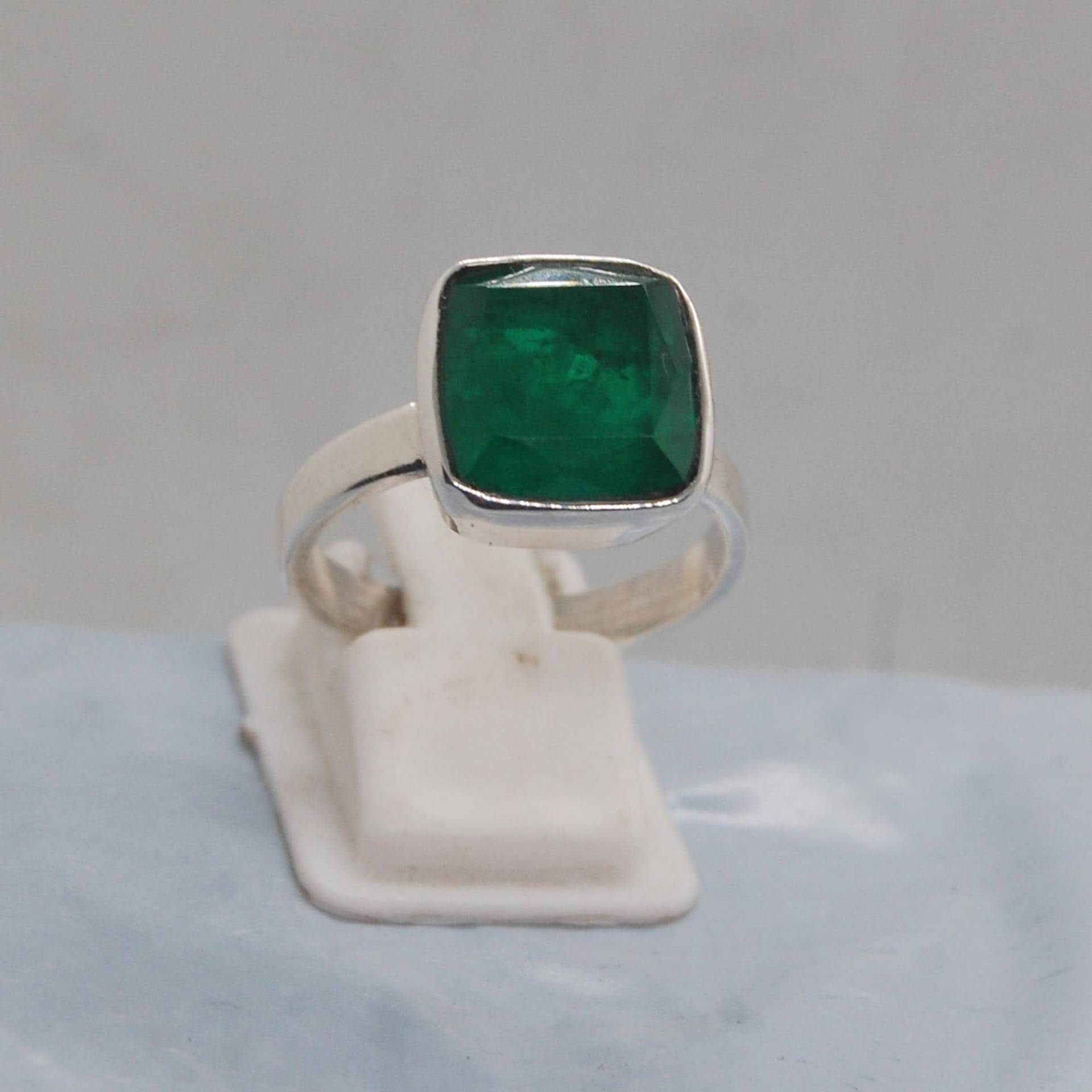 Smaragd Quarz Sterling Silber Ring Grüner Edelstein Statement Ring von uniquegemsjewels