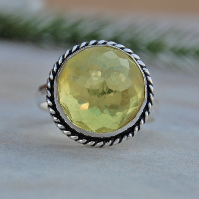 Zitronen-Topas-sterlingsilberring Runder Edelstein Im Rosenschliff von uniquegemsjewels