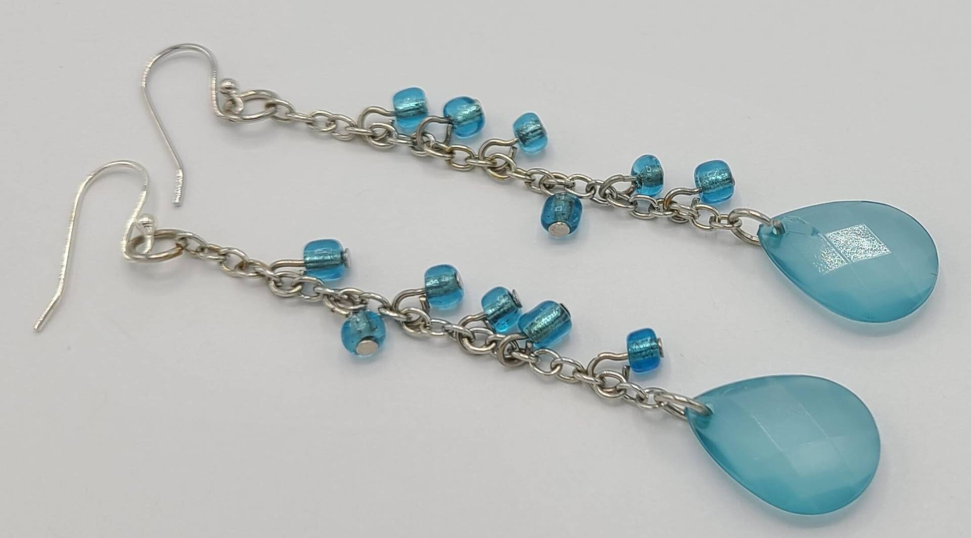 Hellblaue Ohrhänger Hellblaue Ohrhänger von uniquejewelrybypb