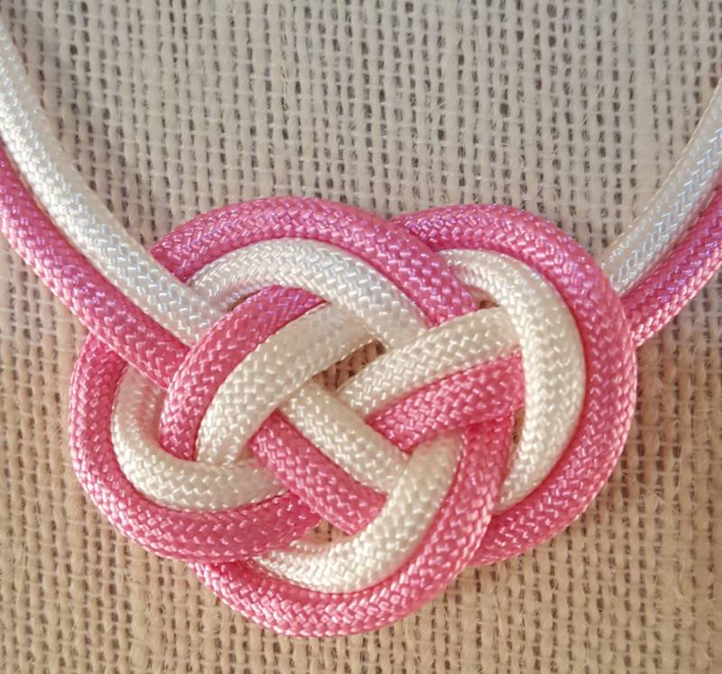 Rosa Unendlichkeit Knoten Halskette Rosa Unendlichkeit Knoten Halskette von uniquejewelrybypb
