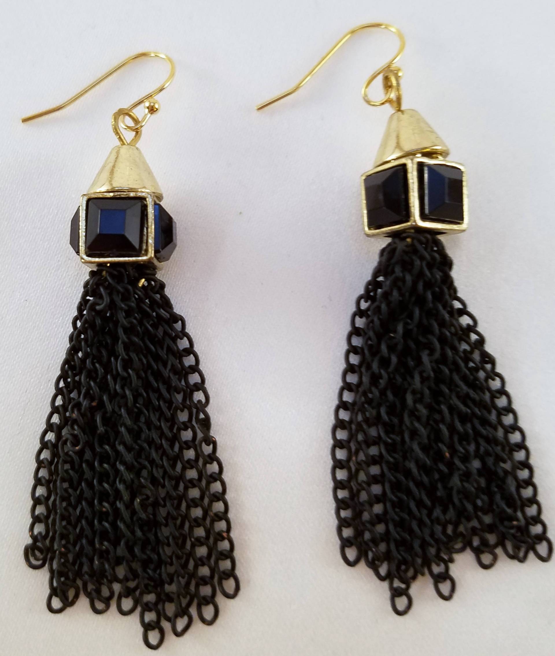 Schwarz Und Gold Baumeln Ohrringe Schwarz Und Gold Baumeln Ohrringe von uniquejewelrybypb