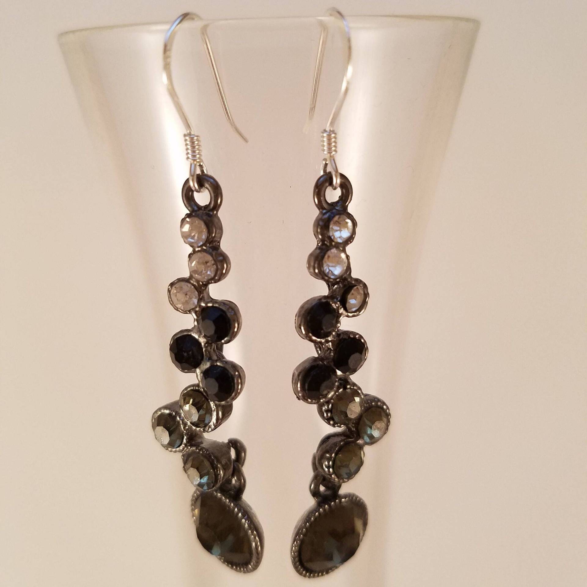 Schwarz Und Weiße Baumeln Ohrringe Schwarz Und Weiße Baumeln Ohrringe von uniquejewelrybypb