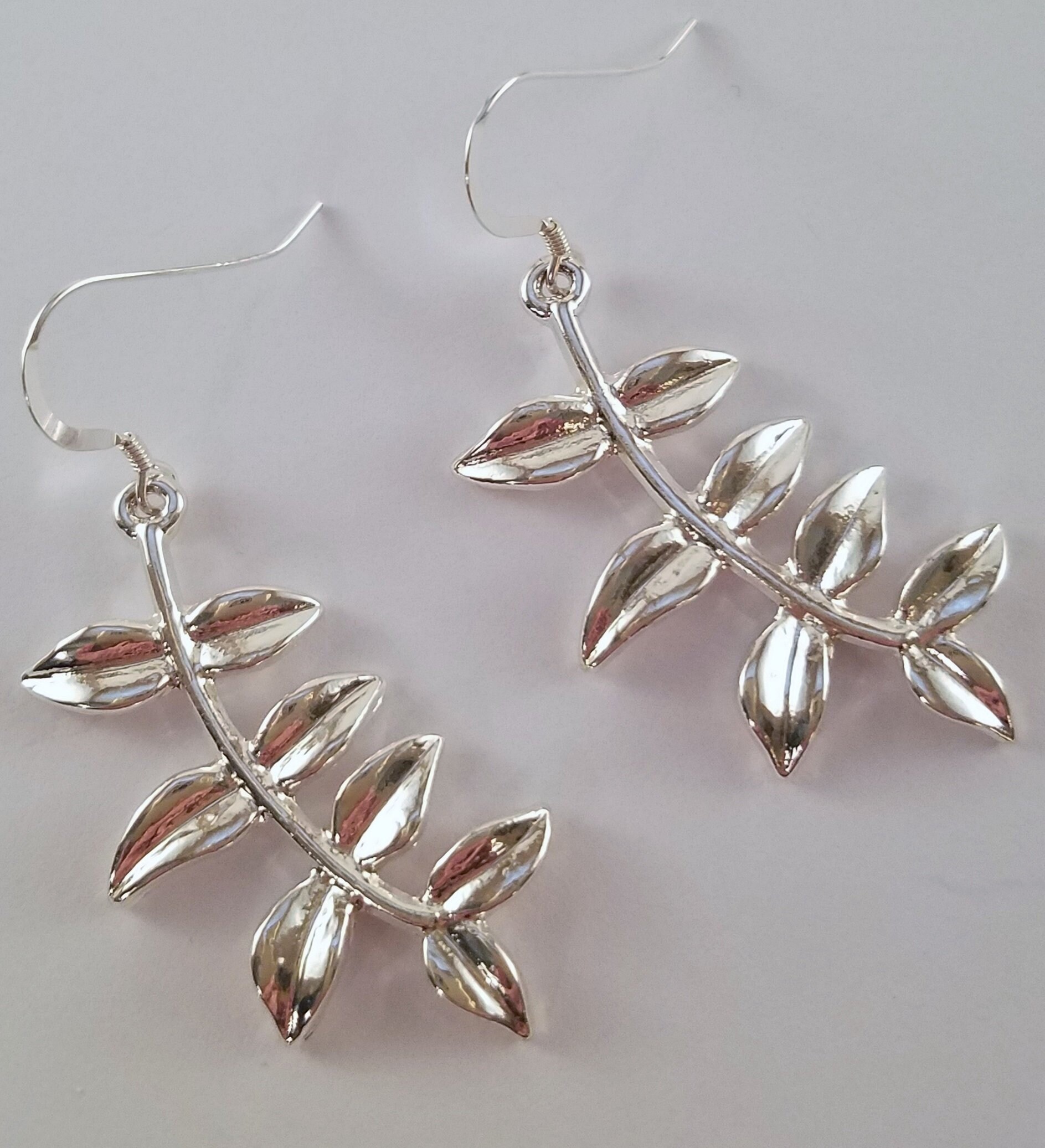 Silber Zweig Mit Blätter Ohrringe Silber Zweig Mit Blätter Ohrringe von uniquejewelrybypb