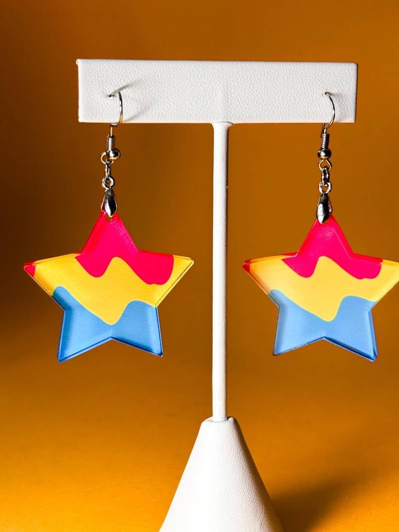 Pan Pride Stern Ohrringe/Bunte Acryl Statement Pansexuell Schmuck/ Handgemachte Queer von unsaboralibertad