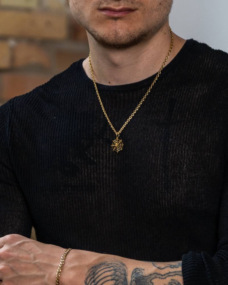 Spider Web Kette Mit Anhänger Aus Edelstahl Und 18K Gold - Halloween Silver Unisex Jewelry Necklace For Men & Women By Unshinebar von unshinebar