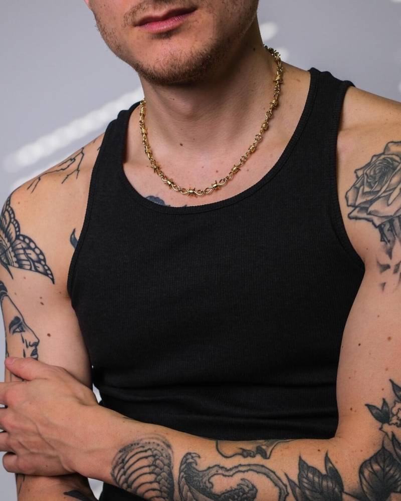 Stacheldraht Kette in Gold Crafted Aus Edelstahl Mit 18K Plating, 6mm Goth Barbed Wire Streetwear Chain For Men & Women By Unshinebar von unshinebar