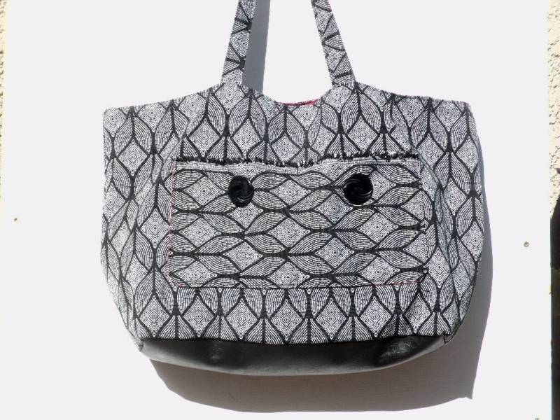 Große Tragetasche/Xl-Tasche Umhängetasche Stoff Schwarz Weiß Ethno Für Sie Strandtasche Große Einkaufstasche von untourdansmonsac