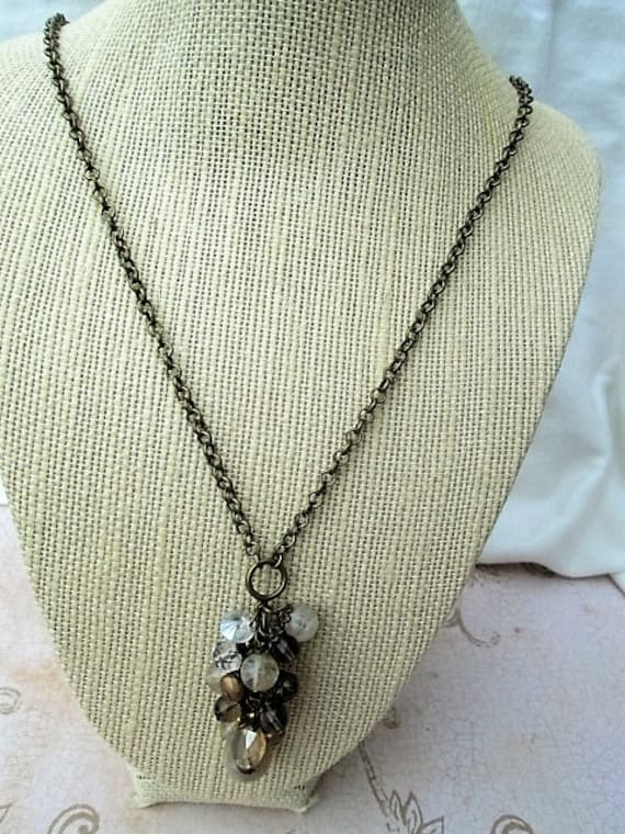 Achat Und Turmalin Antikes Gold Charmehalskette Achat Und Turmalin Antikes Gold Charmehalskette von unusualadornments