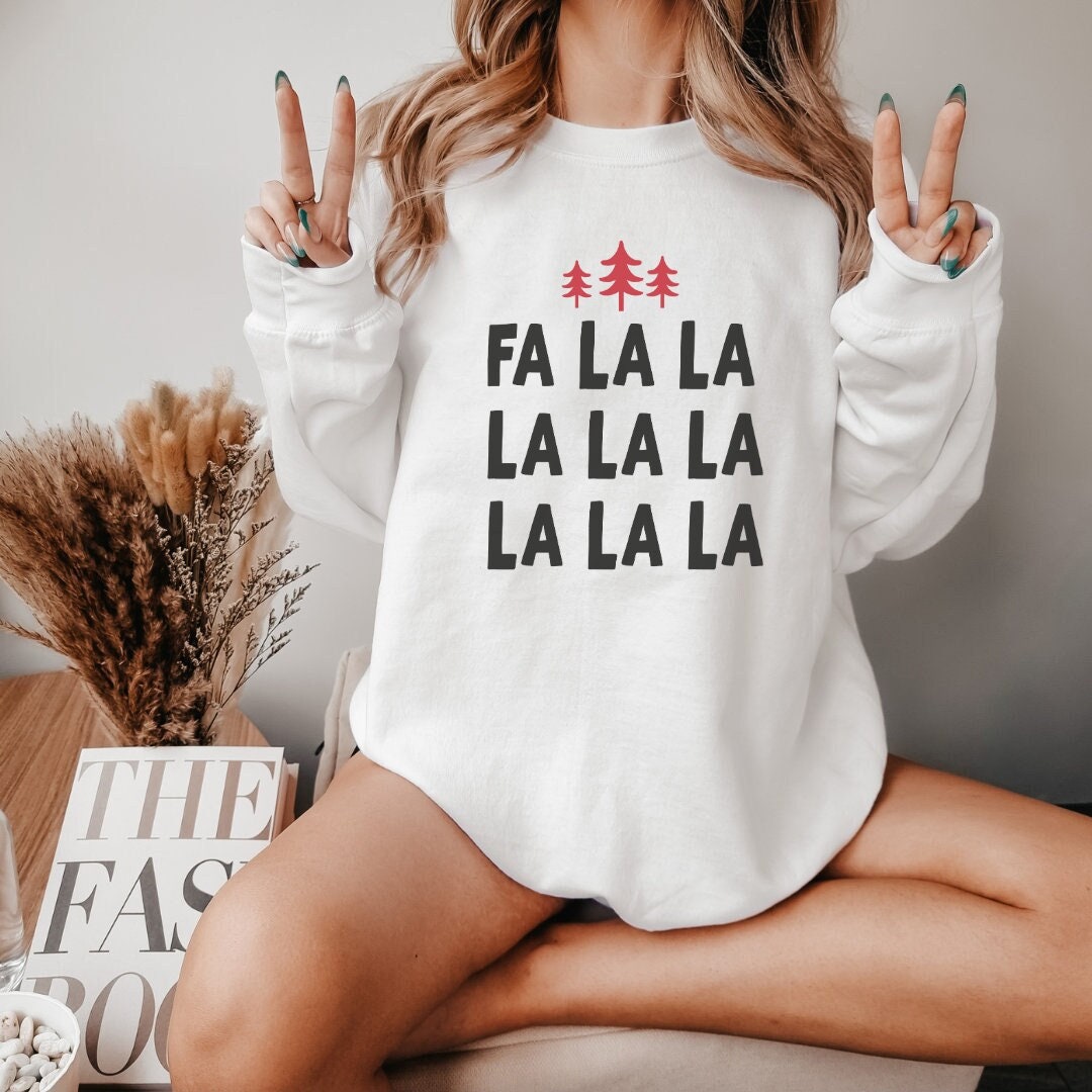 Weihnachten Pullover - Christmas Essentials Sweater Falalala -Christmas Clothing Cute Sweatshirt Winter Sweater Weihnachten Pullover - Christmas Essentials Sweater Falalala -Christmas Clothing Cute Sweatshirt Winter Sweater von upcreativ