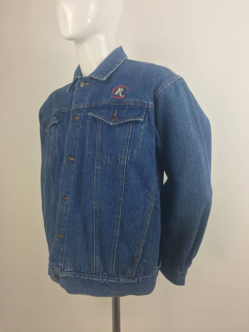 Vintage 90Er Jahre Riviera Hotel Jeansjacke Mit Stickerei - Größe Medium Vintage 90Er Jahre Riviera Hotel Jeansjacke Mit Stickerei - Größe Medium von urbancowgirlchic