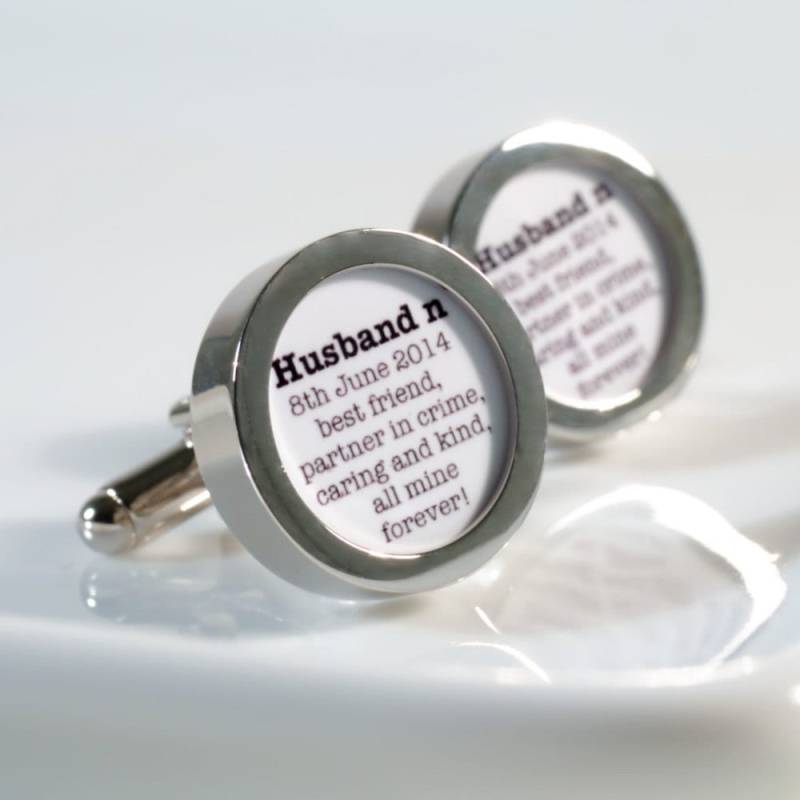 Personalisierte Manschettenknöpfe Mann Zu Sein, Bräutigam, Jahrestag Geschenk, Geburtstag Oder Einfach So Pc636 von urbaneye