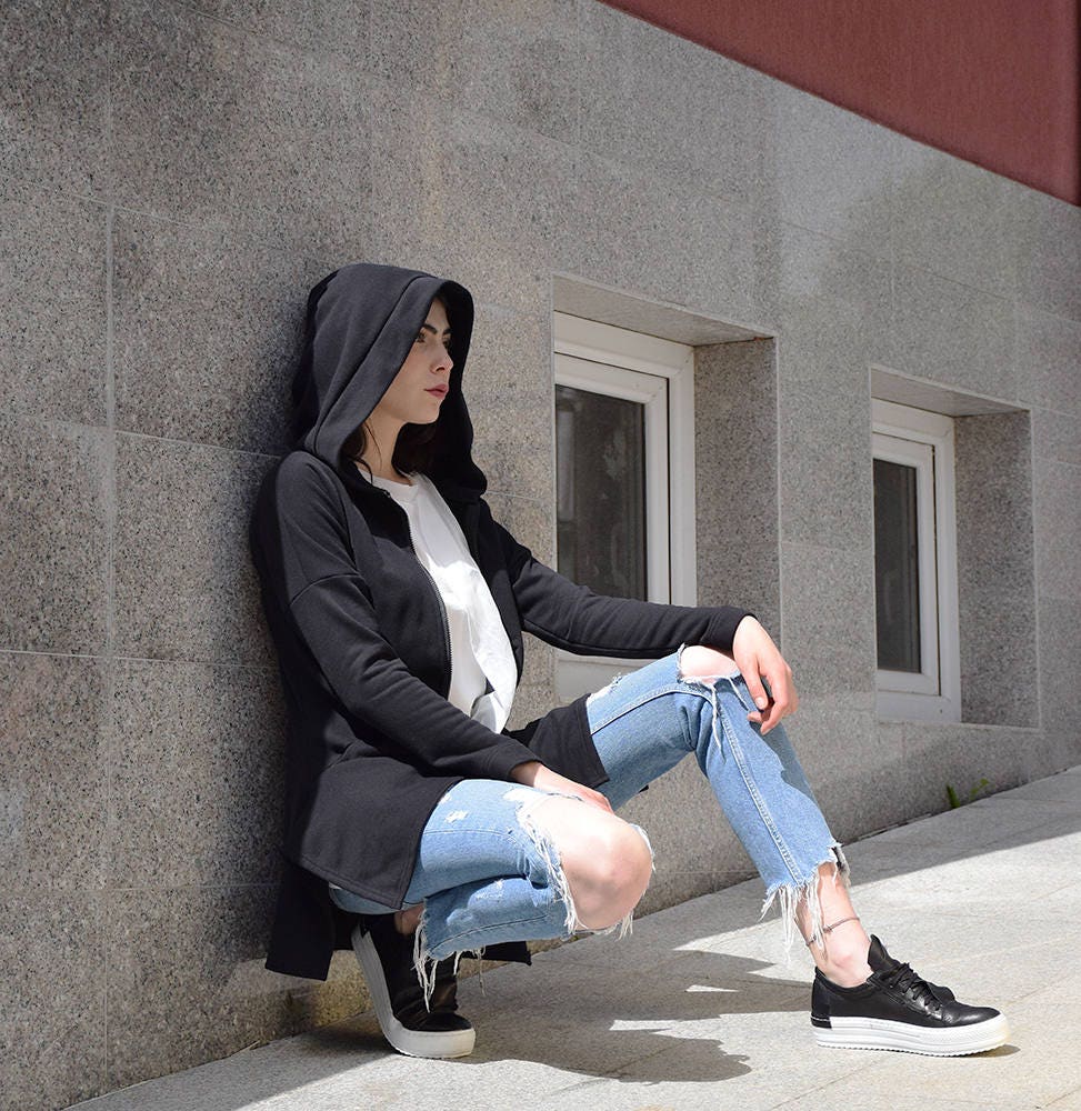 Extravaganter Schwarzer Hoodie, Gesteppte Baumwolljacke, Sweatshirt, Blazer, Kapuzenpullover, Urbanmood - Um-188-Qc Extravaganter Schwarzer Hoodie, Gesteppte Baumwolljacke, Sweatshirt, Blazer, Kapuzenpullover, Urbanmood - Um-188-Qc von urbanmood