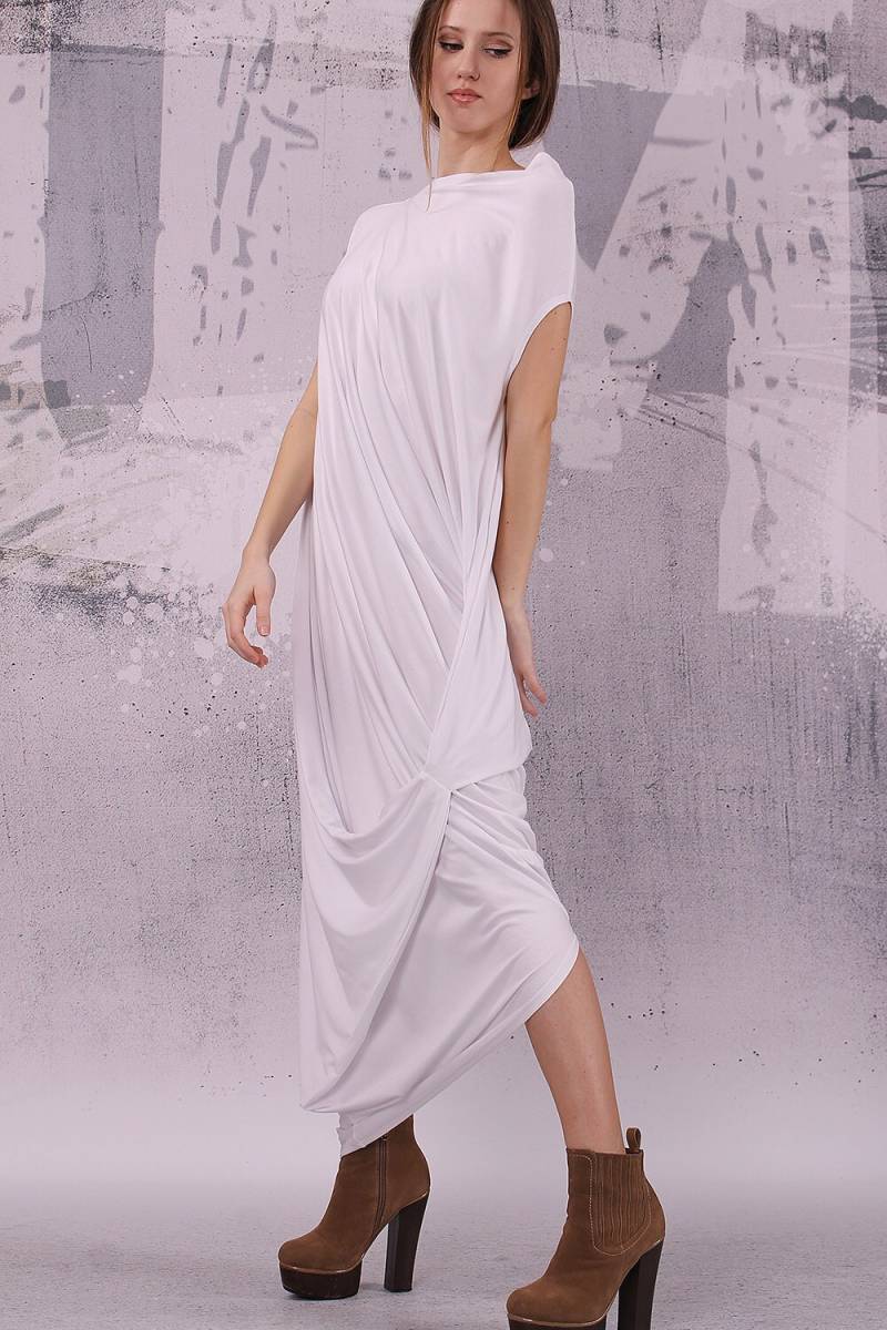 Weißes Weites Maxikleid Mit Sehr Kurzen Ärmeln, Übergrößenkleid, Oversized Tunikakleid, Weißes Kaftankleid, Kaftan, - Um-028-Gl Weißes Weites Maxikleid Mit Sehr Kurzen Ärmeln, Übergrößenkleid, Oversized Tunikakleid, Weißes Kaftankleid, Kaftan, - Um-028-Gl von urbanmood