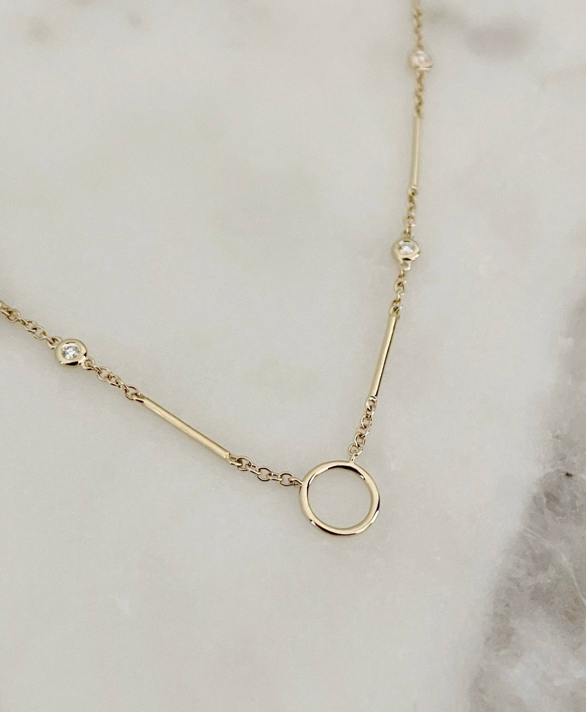 14K Kreis Mit Diamant-Lünetten An Verstellbarer Kette von vamiur