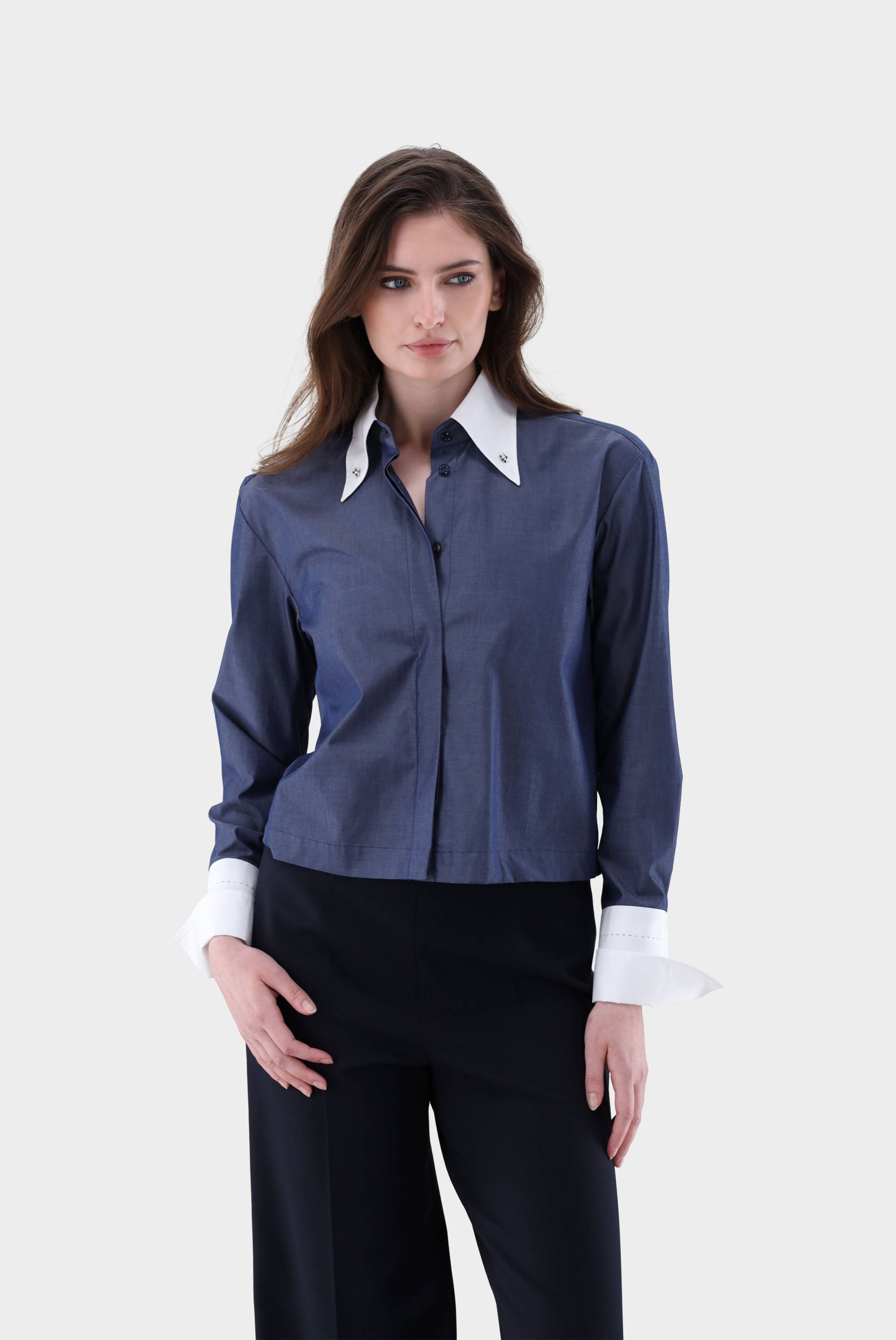 Hemdbluse kurz geschnitten und gestreift von van Laack