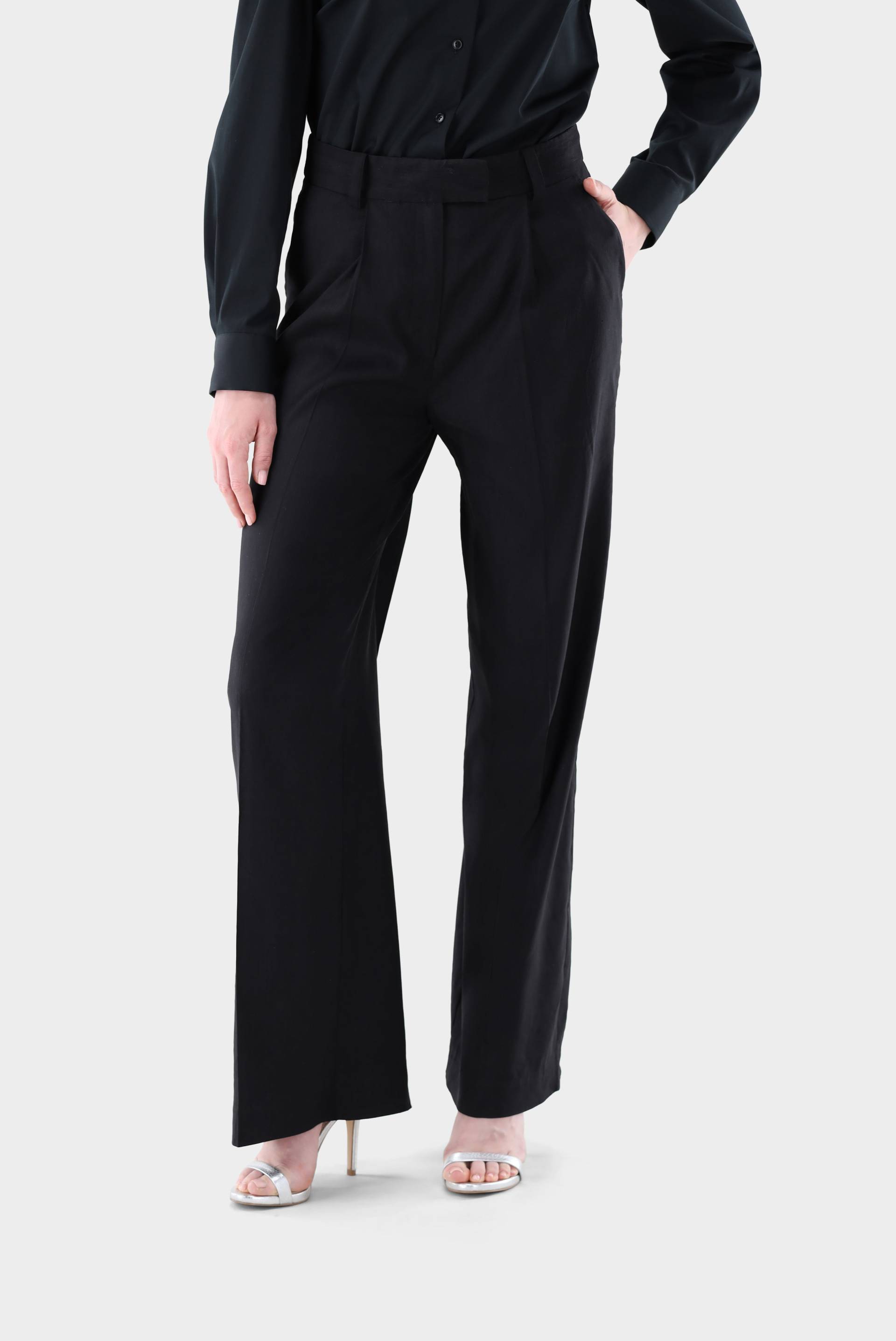 Hose mit ausgestelltem Bein von van Laack