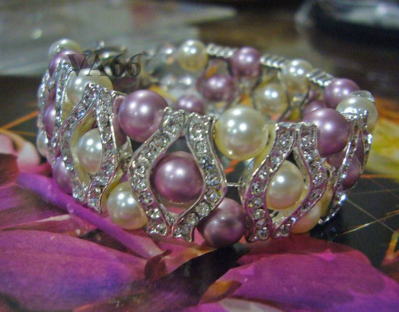 Flower Girl Junge Mädchen Größe 8 Farben 18Kgp Strass Swarovski Perlen Armband 6mm von vcreations