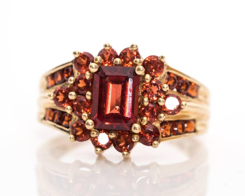 Circa 1980Er Jahre Gelb 10 K Gold & Granat Ring, Vj #1019A von vedajewels