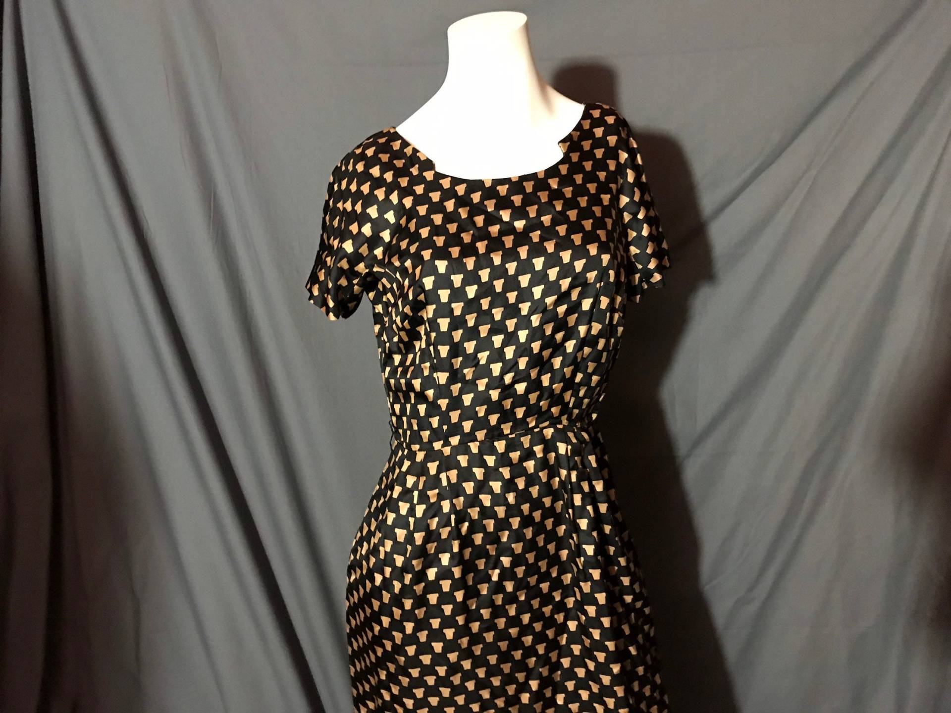 Vintage 1950's Schwarzes Print Midcentury Kleid M von velvetattic