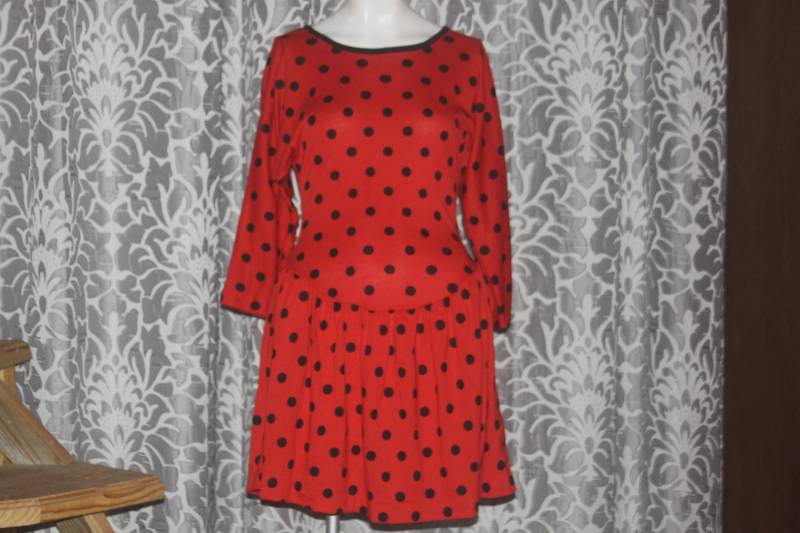 Vintage 1980Er Ardee Rot Schwarz Gepunktetes Mini Kleid S von velvetattic