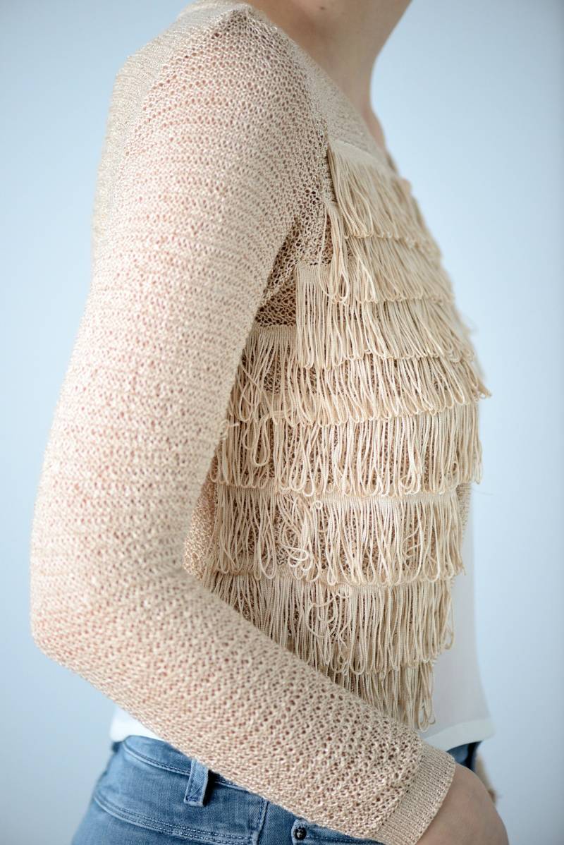 Pastell Beige Pullover Strickjacke Mit Fransen 32/34 Xs von velvetements