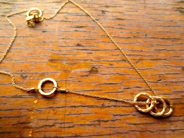 Hammered Gold Tatum - 3 Schwimmende Kreise Und 1 Satz 34008 von venicemama