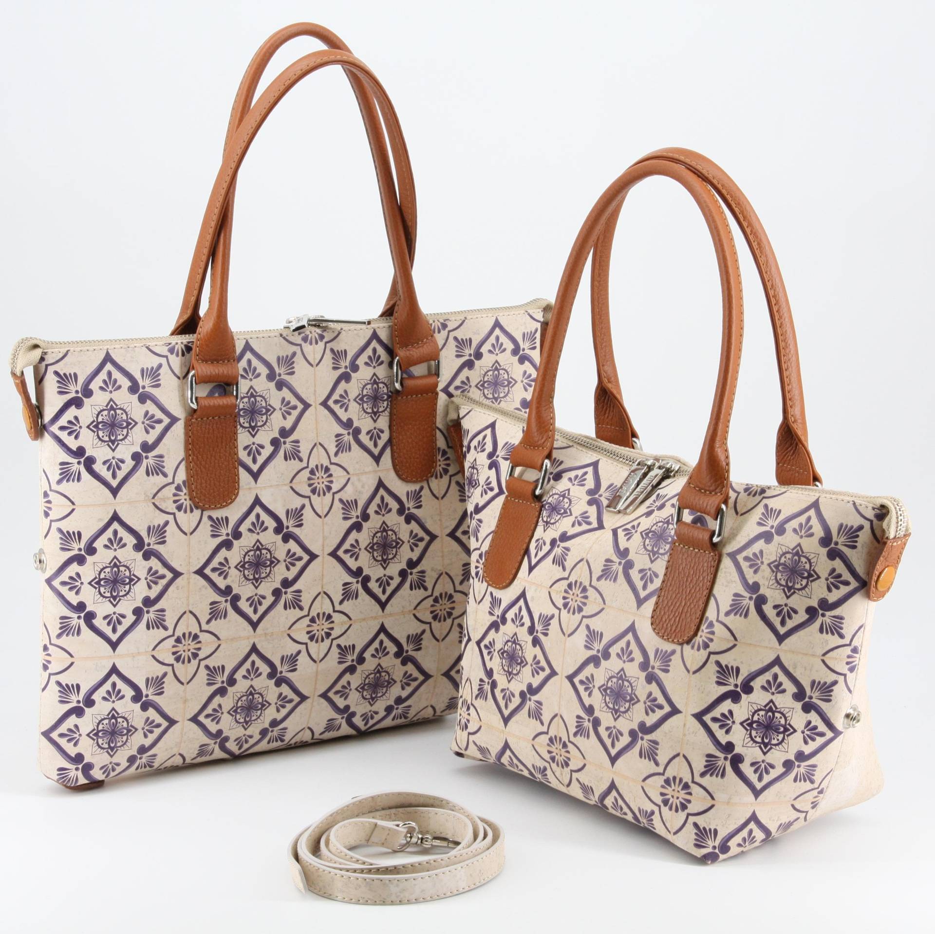 Kork Handtasche 3In1 1 Tasche - 3 Formen 2 Größen Umhängetasche Für Frauen Crossbody Shopper Handmade in Portugal Kork Handtasche 3In1 1 Tasche - 3 Formen 2 Größen Umhängetasche Für Frauen Crossbody Shopper Handmade in Portugal von verKORKst
