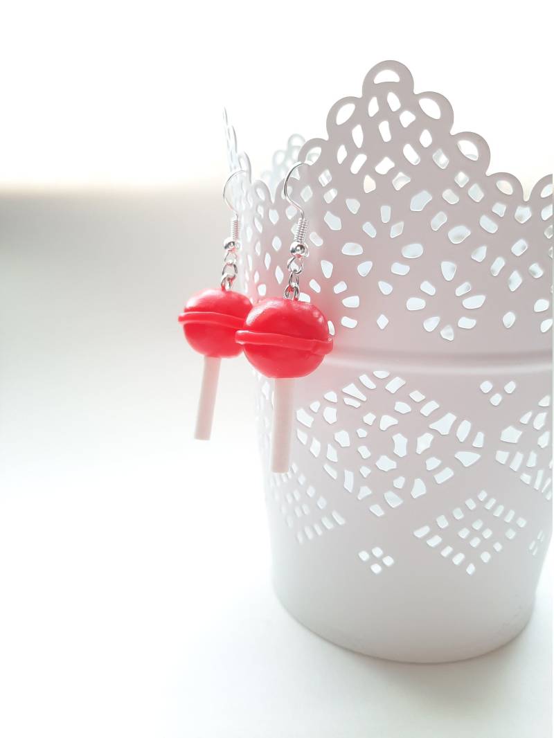 Lolli Ohrringe Lollipop Kugel Rot Polymer Clay Miniatur Süßigkeiten Lolli Ohrringe Lollipop Kugel Rot Polymer Clay Miniatur Süßigkeiten von verflixtundzugeklebt
