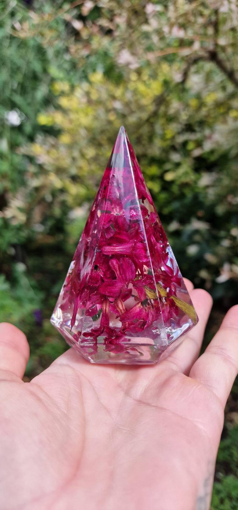 Ringhalter Aus Epoxidharz Mit Echten Hyazinthen - Magenta Blumen Resin Ringständer Unikat Geschenk Idee Handmade Ringhalter Aus Epoxidharz Mit Echten Hyazinthen - Magenta Blumen Resin Ringständer Unikat Geschenk Idee Handmade von vertesiresinart